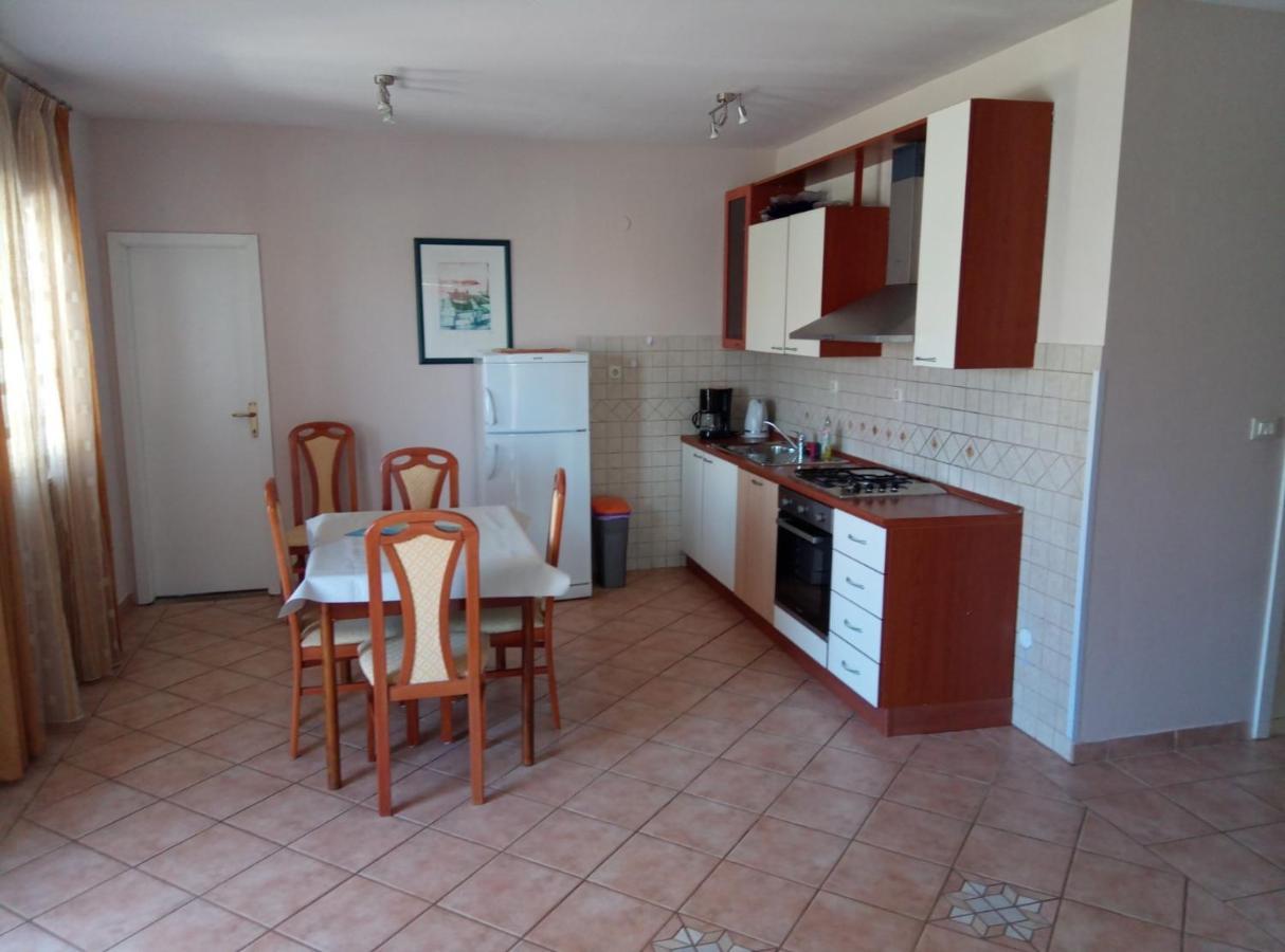 Apartments Laura Hvar Town Luaran gambar