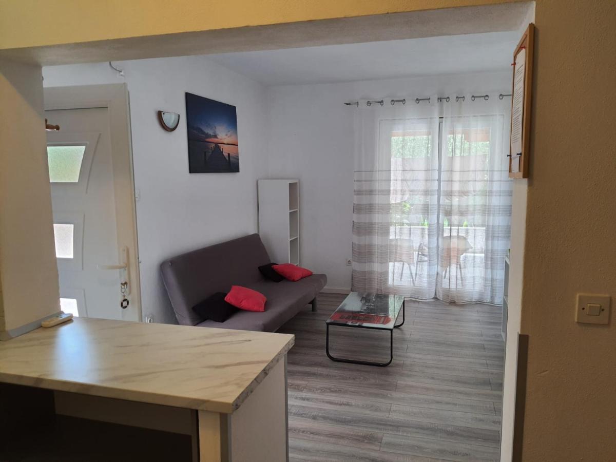 Apartments Laura Hvar Town Luaran gambar