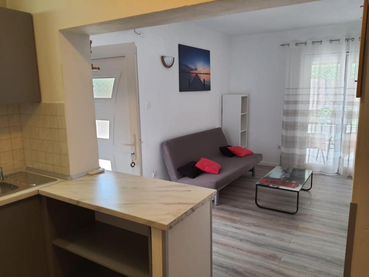 Apartments Laura Hvar Town Luaran gambar