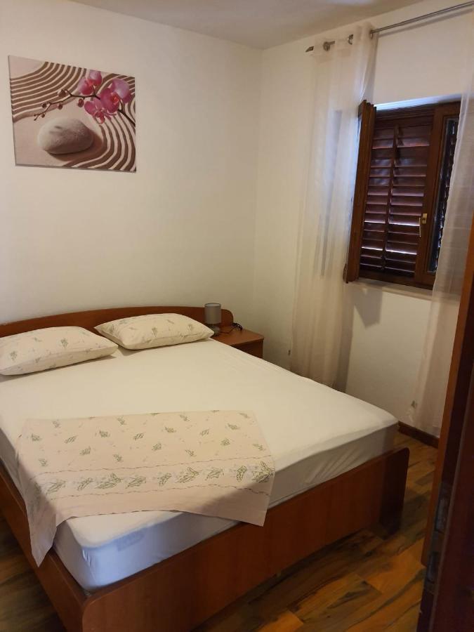 Apartments Laura Hvar Town Luaran gambar