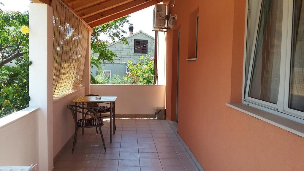 Apartments Laura Hvar Town Luaran gambar
